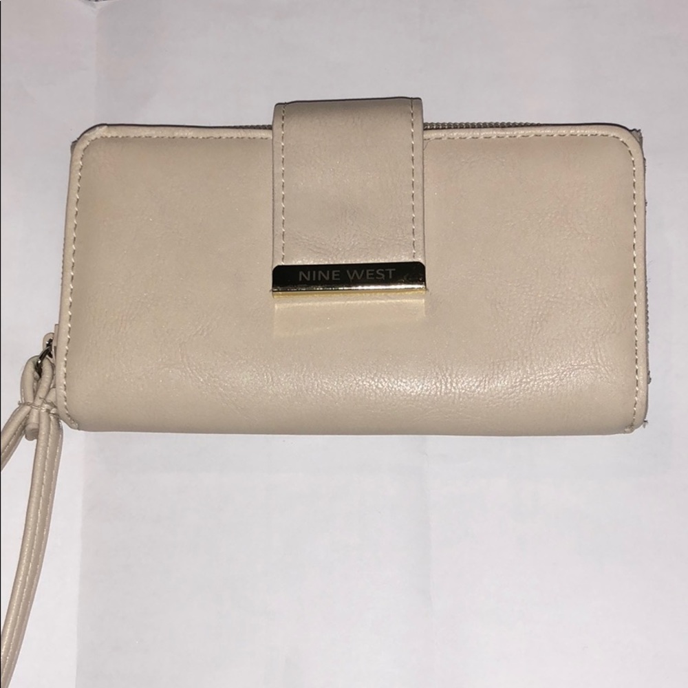Nine West Wallet